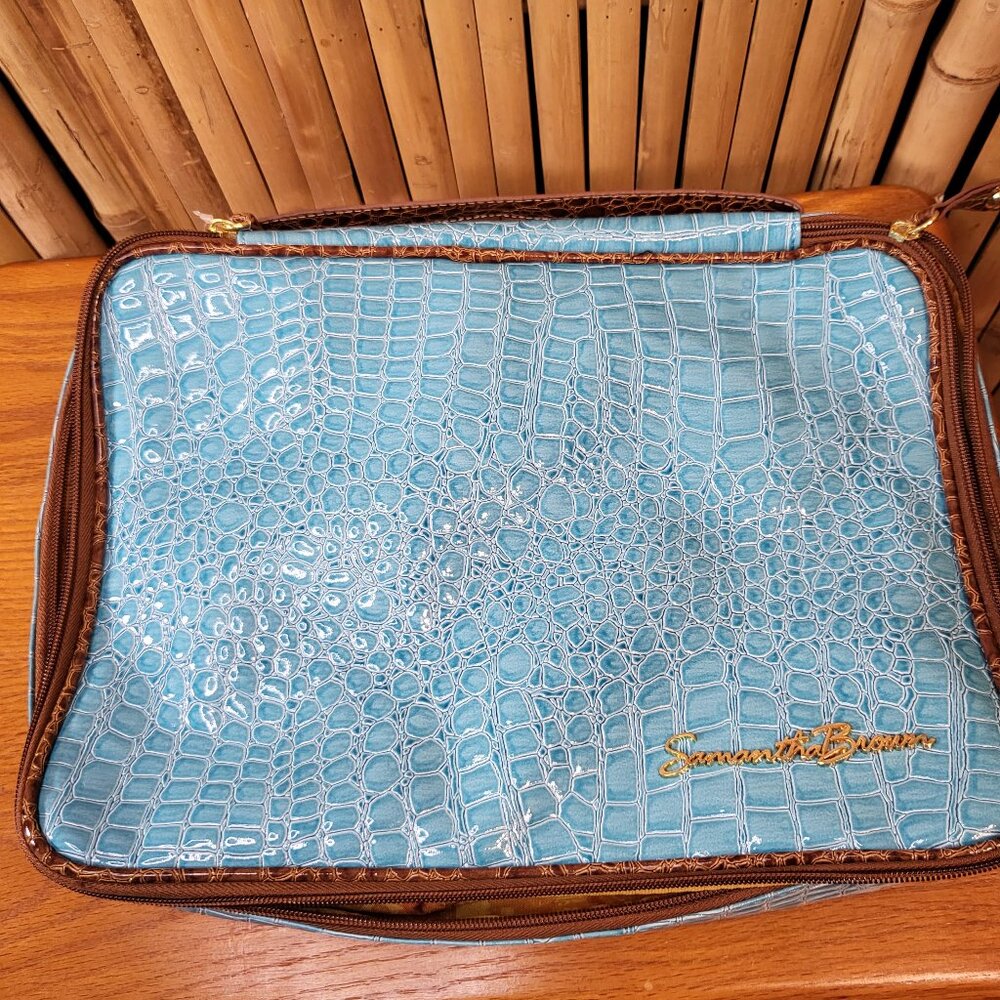 Samantha Brown Croco Cosmetic Case w/removable inserts Aqua/Camel NEW